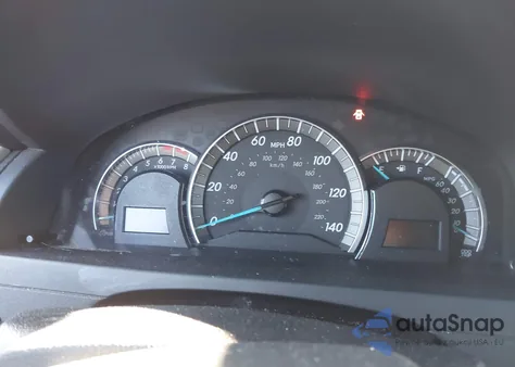 2014 Toyota Camry Se V6 z USA, uszkodzony, nr VIN 4T1BK1FK0EU541269